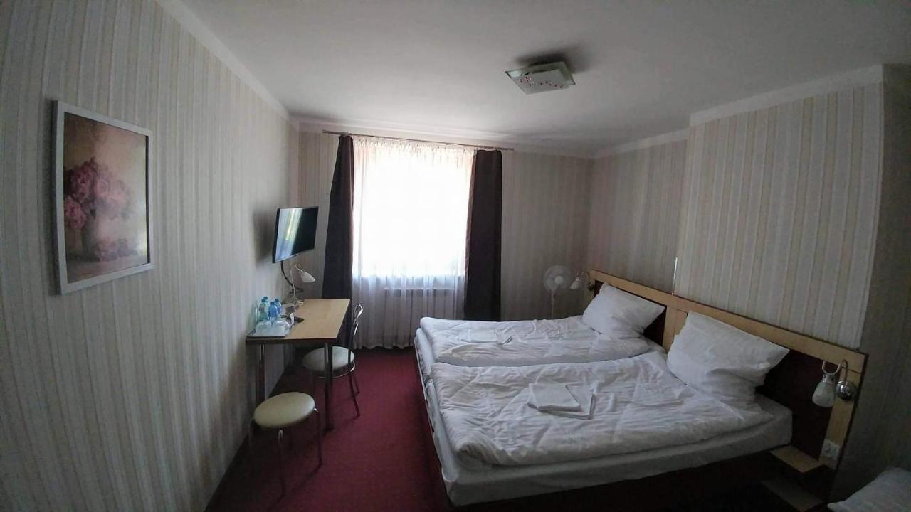 Karczma Pod Mlynem Hotell Katowice Eksteriør bilde